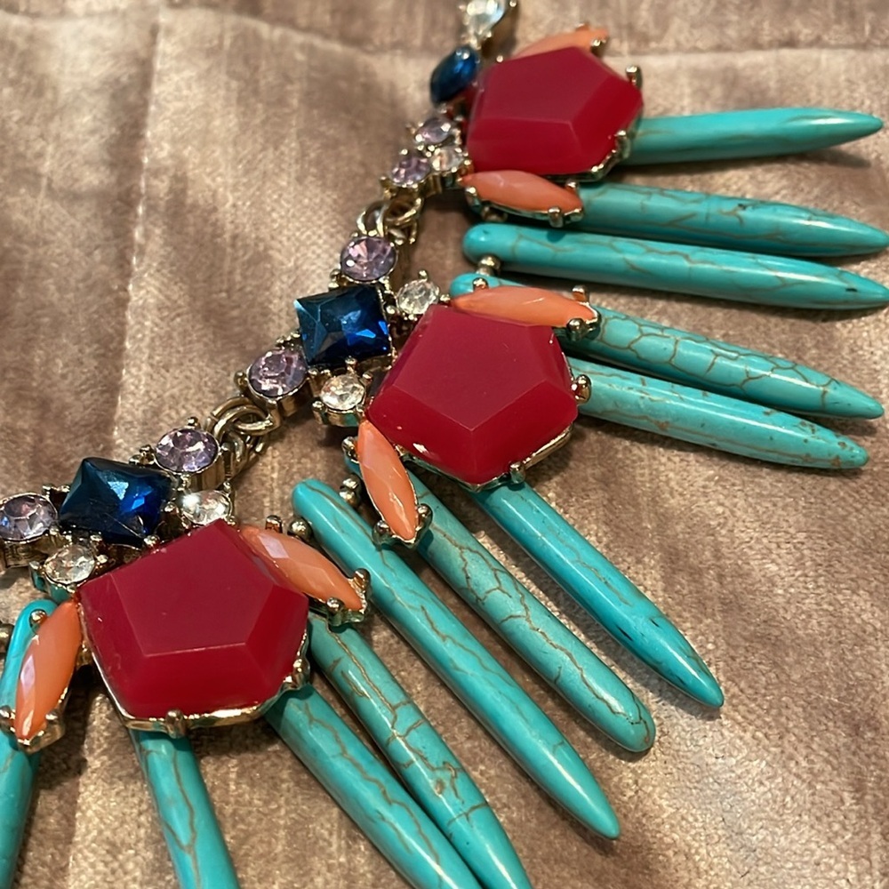 Loft Vibrant Turquoise Bib Statement Necklace 17-20”